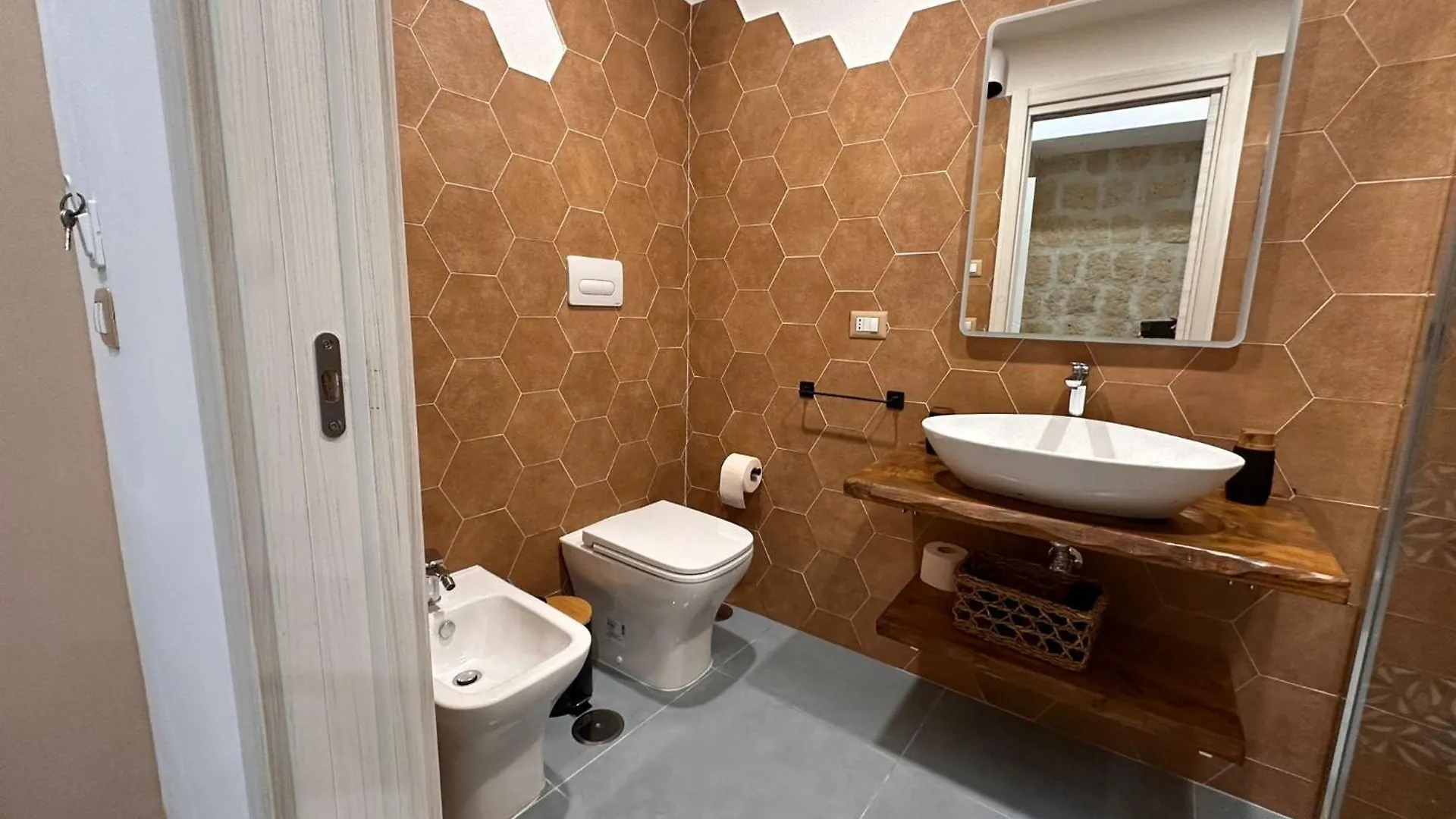 Le Radici Di Parthenope Apartment Naples 0*,